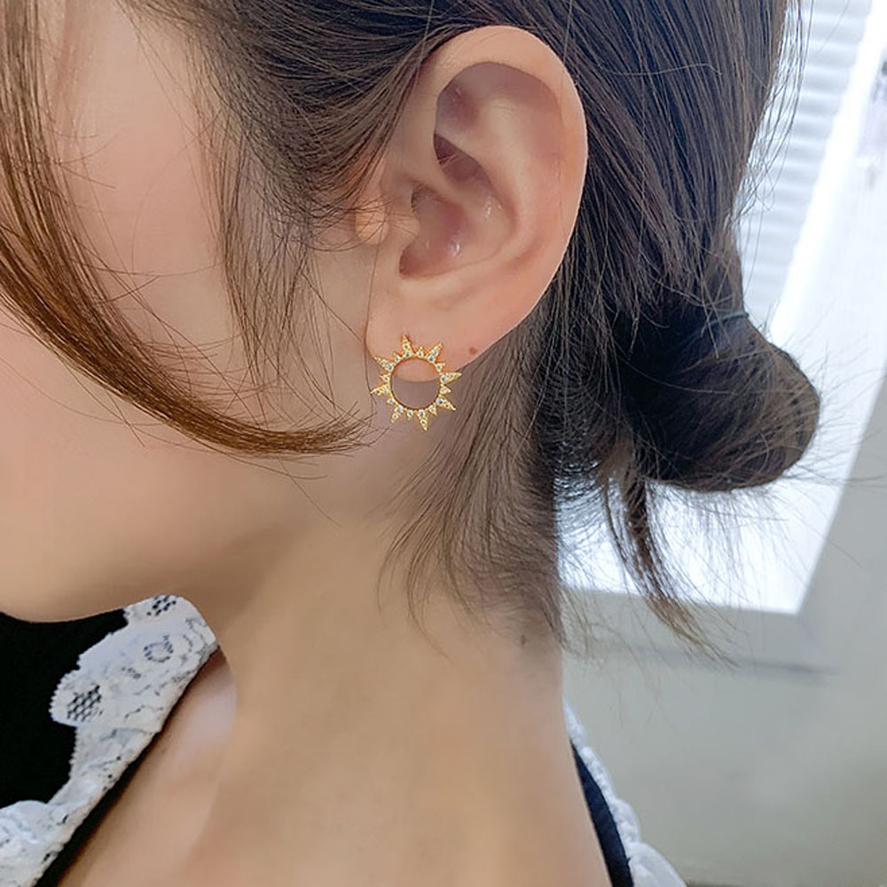 Bông tai kim loại S925 hình mặt trời thời trang cho nữ