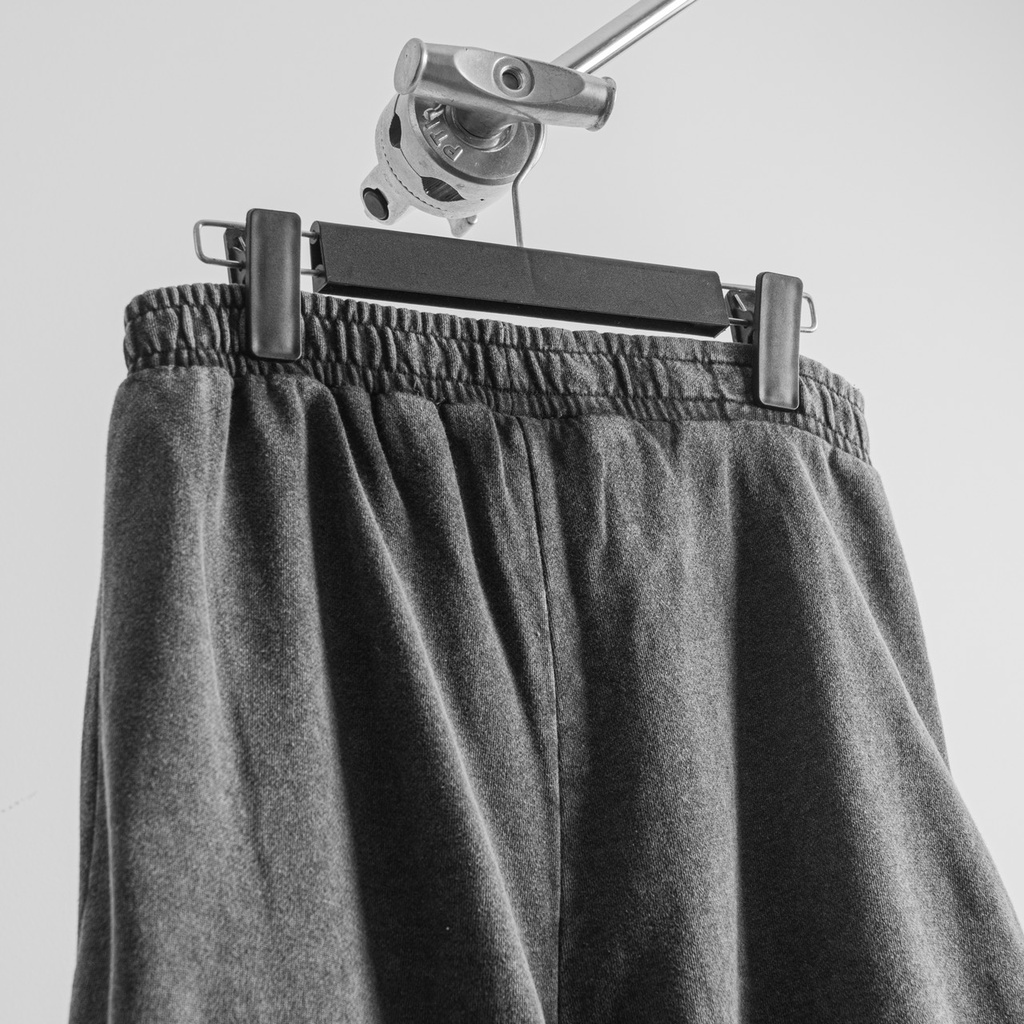 Quần shorts The Bad God Wash Plain không gấu