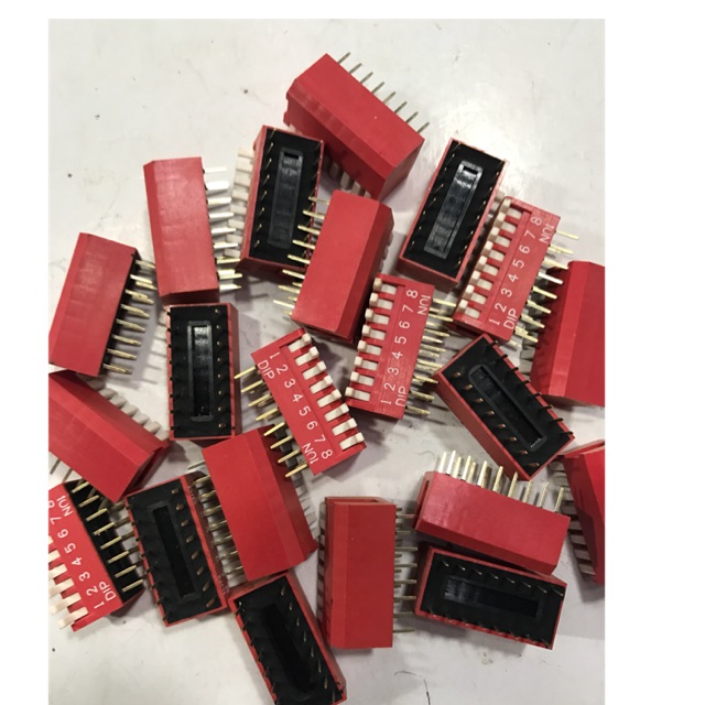 Switch 8 số