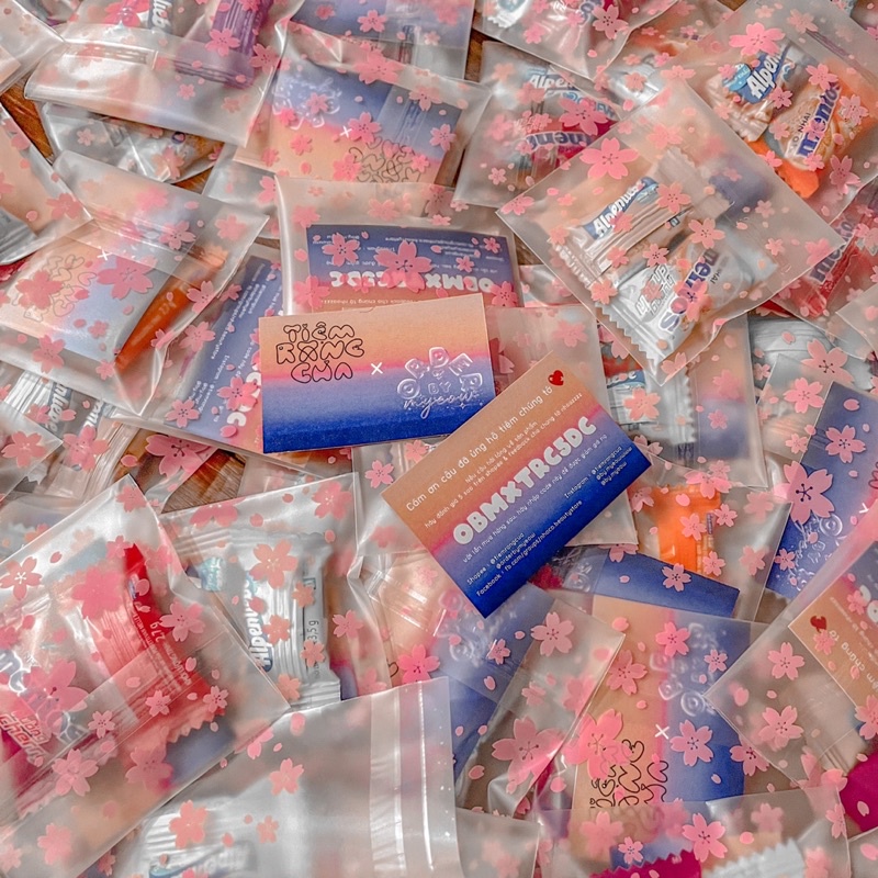 Kẹo và thẻ discount