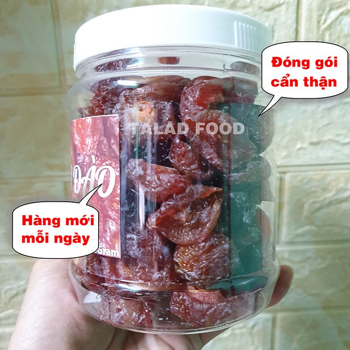 Ô mai đào nâu bổ đôi TALAD FOOD, đồ ăn vặt Sài Gòn, mềm chua chua ngọt ngọt thích hợp ăn bánh uống trà | BigBuy360 - bigbuy360.vn