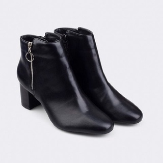 Giày boot nữ mũi tròn ChristinA-Q BOT108