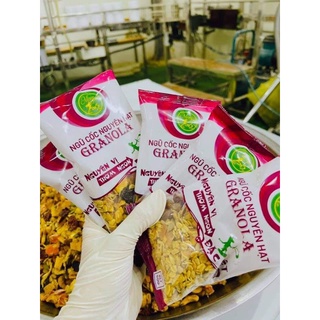 Granola ngũ cốc nguyên hạt