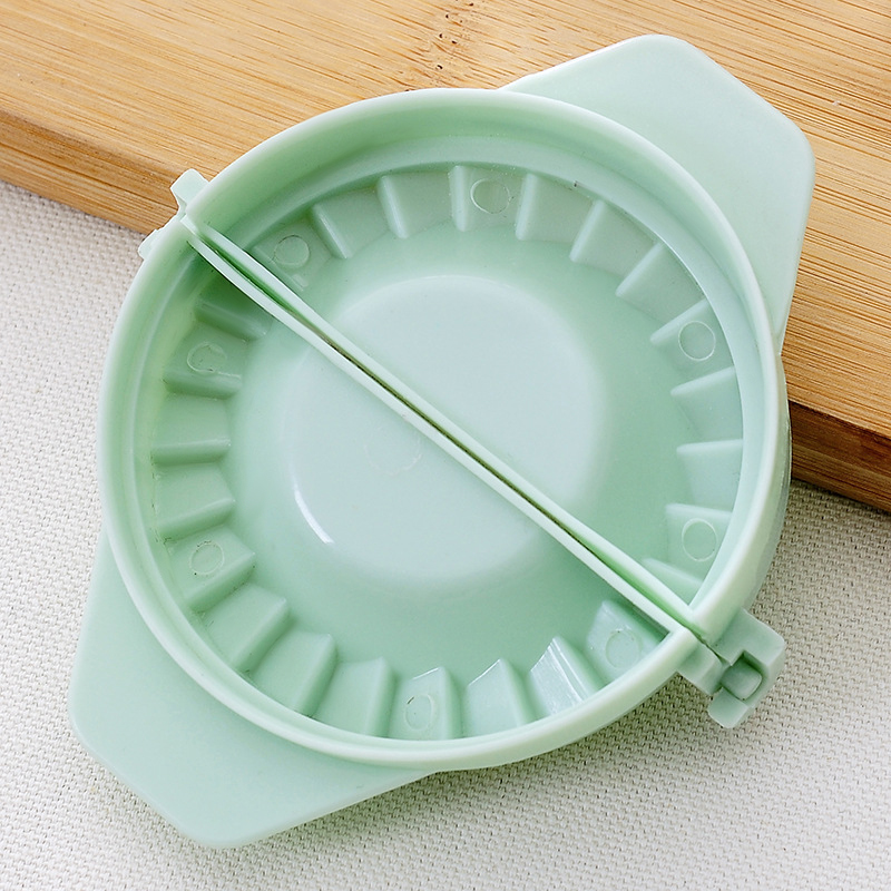 Khuôn Làm Bánh Xếp Thiết Kế Tiện Lợi Cho Nhà Bếp