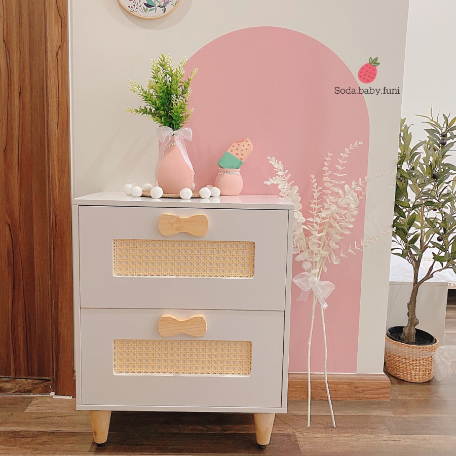 .. Tủ trang trí hộc kéo decor phòng bé tab đầu giường vintage màu trắng hồng gỗ ngang 50cm mã 002