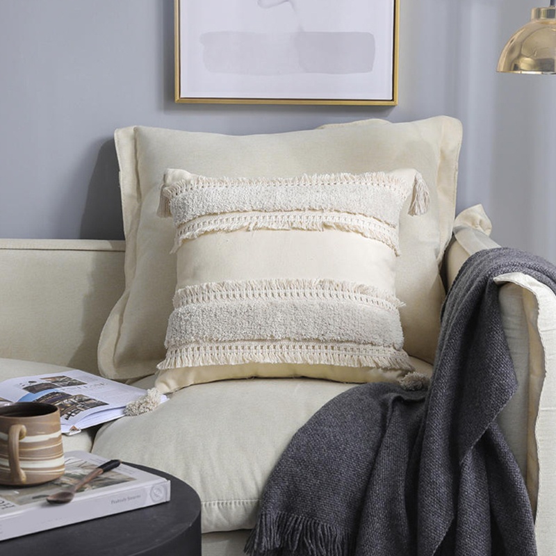 Vỏ Gối Dệt Sọc Ca Rô Phối Tua Rua Phong Cách Boho