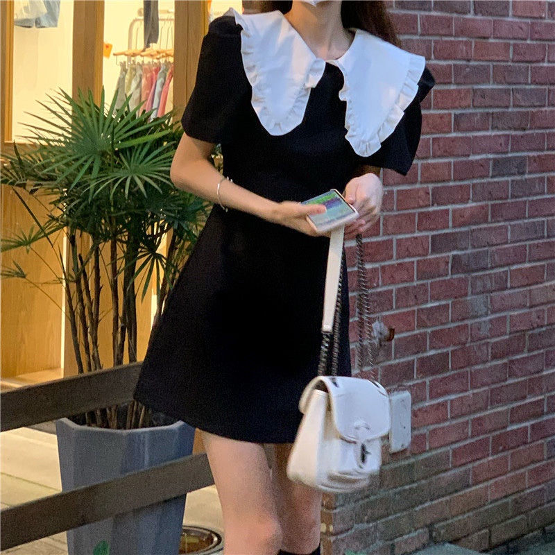 Đầm đen cổ búp bê tay phồng thời trang mùa hè cho nữ