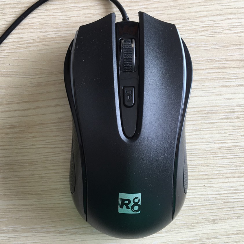 Chuột có dây vi tính R8 1631 USB có đèn led