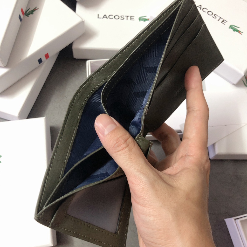 Ví ngắn lacoste sọc đứng v338