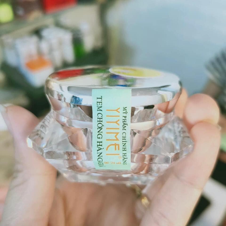 Mỹ Phẩm Làm Mờ Nám Yiyimei 5in Phục Hồi Và Tái Tạo Làn Da, Đem Lại Vẻ Trắng Sáng, Trẻ Đẹp Của Làn Da