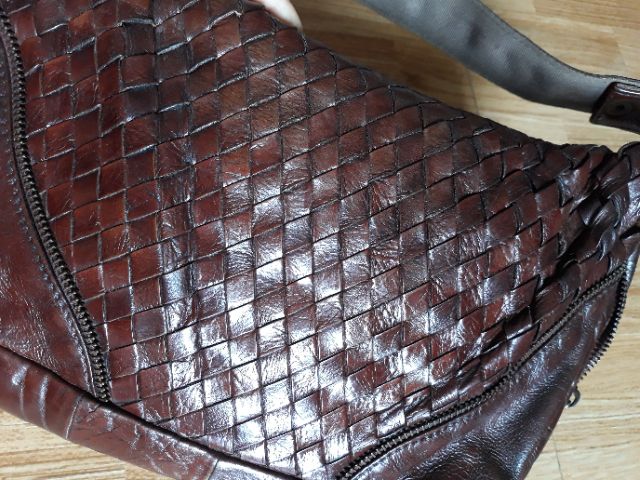 Túi đeo vai da thật đan