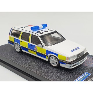 Xe Mô Hình Volvo 850 Estate Police Car Tỉ lệ 1:64 Hãng sản xuất Tarmac Works ( Trắng )