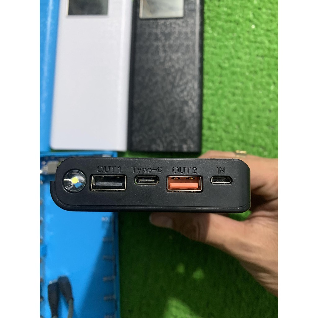 Box sạc dự phòng 8 cell hỗ trợ sạc nhanh QC3.0, PD3.0, VOOC Mẫu 2021