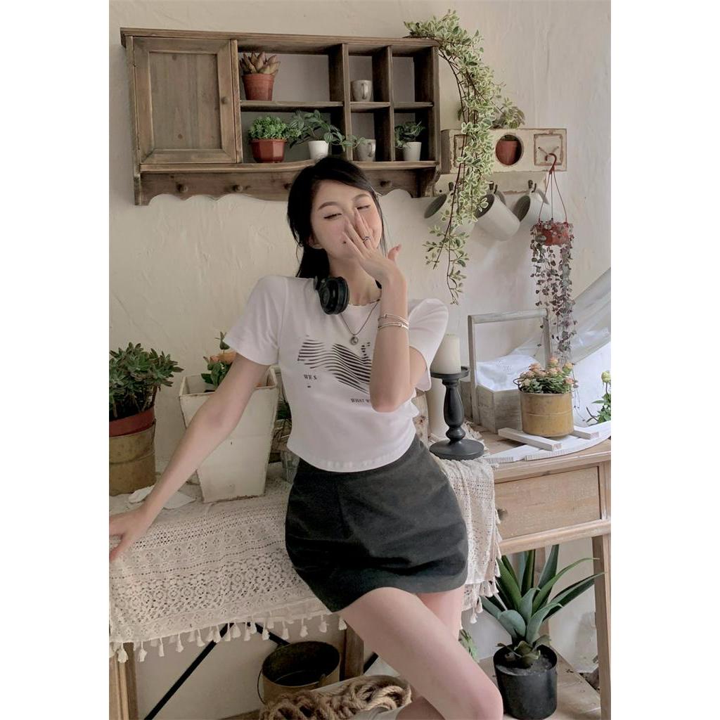 61392 Áo Thun Ngắn Tay Ôm Vừa Vặn Hình Thỏ