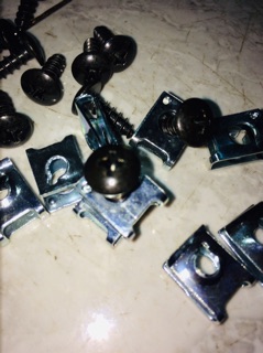 Bộ 10 ốc 10 pat gắn dan áo xe yamaha Taurus,sirus, Jupiter