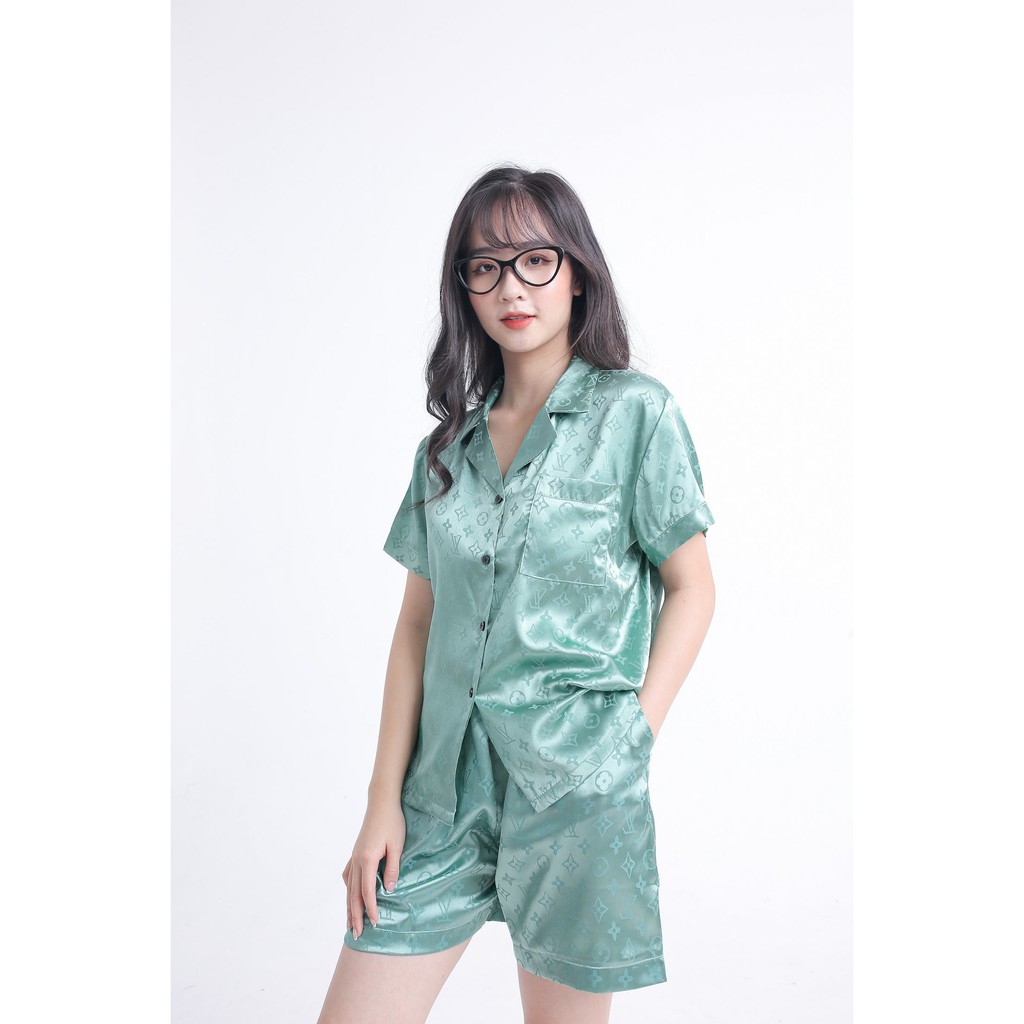 Bộ Đồ Ngủ Lụa Cộc Tay HATIBO chất lụa gấm in chữ chìm mềm mát | BigBuy360 - bigbuy360.vn