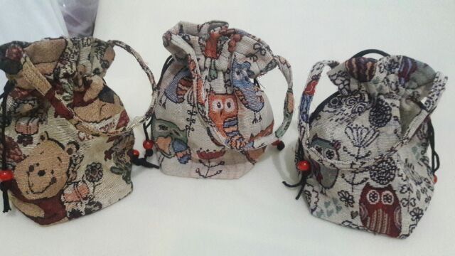 Túi chéo rút dây thổ cẩm baby 2 trong 1  đựng chìa khóa và điện thoại, sóc con  - tui cheo TCTL0088