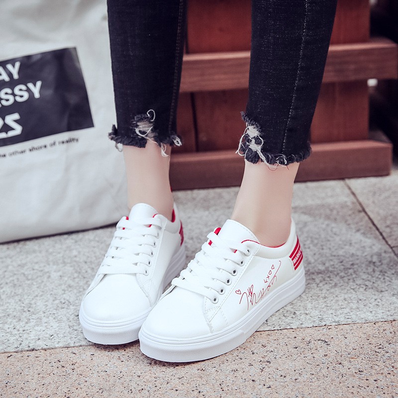 (GIÁ SỐC) Giày sneaker nữ Màu trắng gót thêu đen đỏ Cá tính NEVA2532