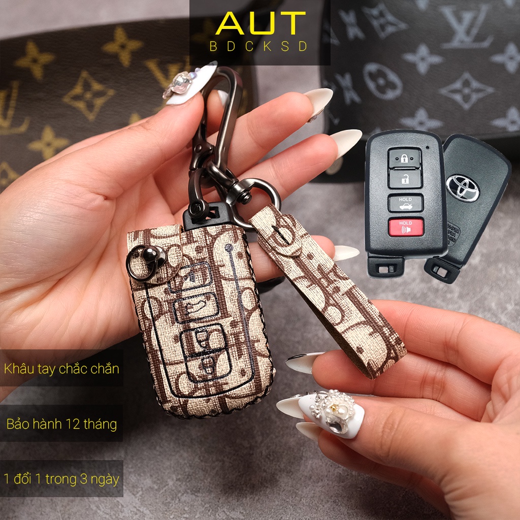 Bao da bảo vệ chìa khoá xe Toyota Altis Camry Highlander Dior khâu tay  TATV CD có tay cầm