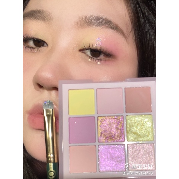 Bảng Phấn Mắt Huda Beauty