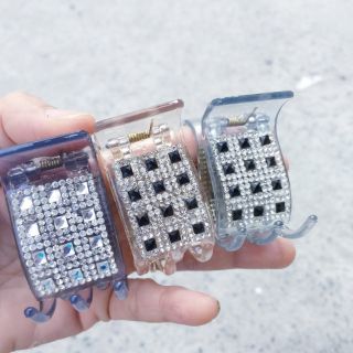Kẹp tóc 5 răng trong đính xoàn