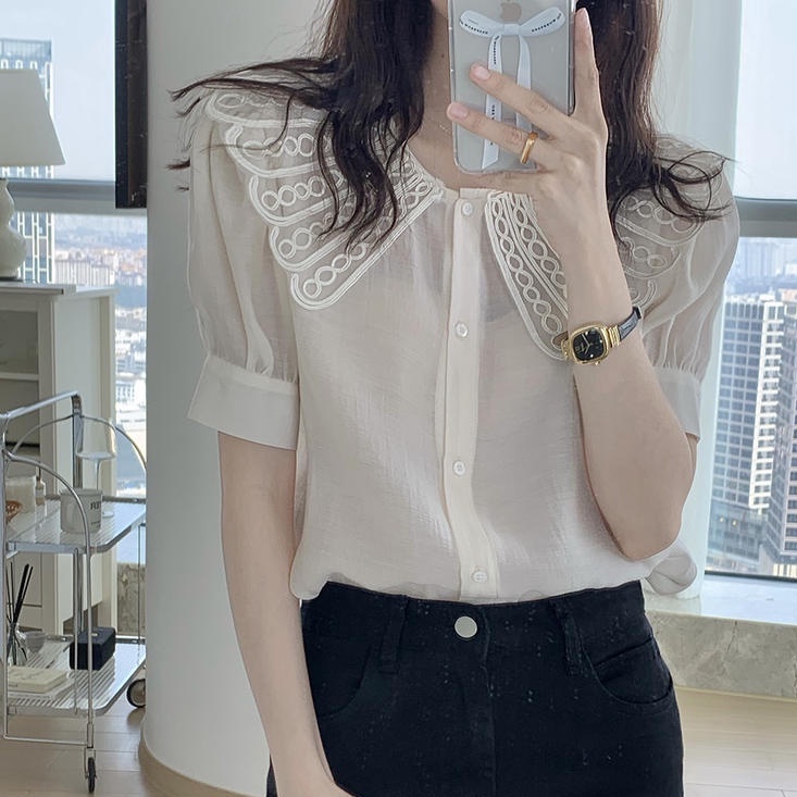 Áo Sơ Mi Tay Ngắn Cài Nút Cổ Phối Ren Phong Cách Retro 50016