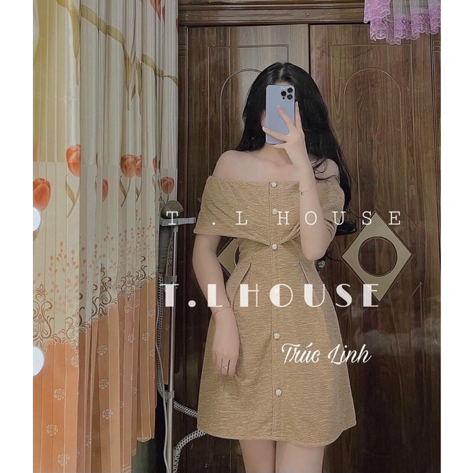 Đầm trễ vai phối nút