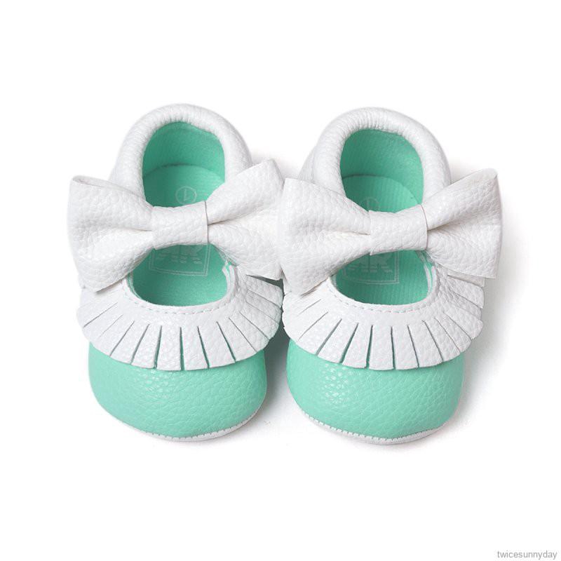 Giày chống trượt kiểu dáng xinh xắn dành cho các bé từ 0-18 tháng tuổi