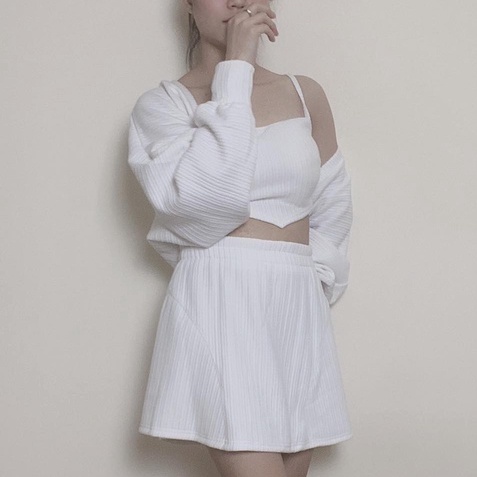 Chân Váy Chữ A Ngắn, Áo 2 Dây Kèm Khoác Crop Free Size Dưới 55kg | BigBuy360 - bigbuy360.vn