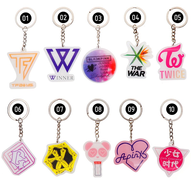 Móc khóa nhiều kiểu dáng xinh xắn dành cho fan hâm mộ các nhóm nhạc Kpop