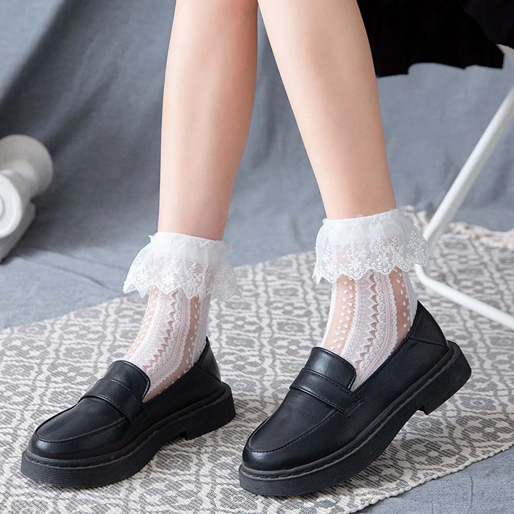 Vớ dài bằng lụa mỏng họa tiết chấm bi phối ren phong cách Nhật Bản cho nữ