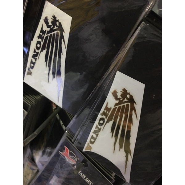 Tem nhôm dán nhiều vị trí nhiều hình