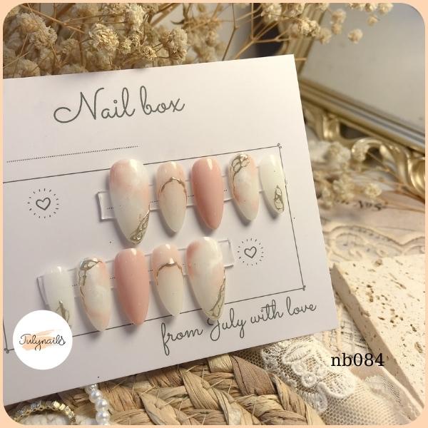 Móng Úp Thiết Kế Thạch Hồng Vân Đá Dài julynails.vn nb084