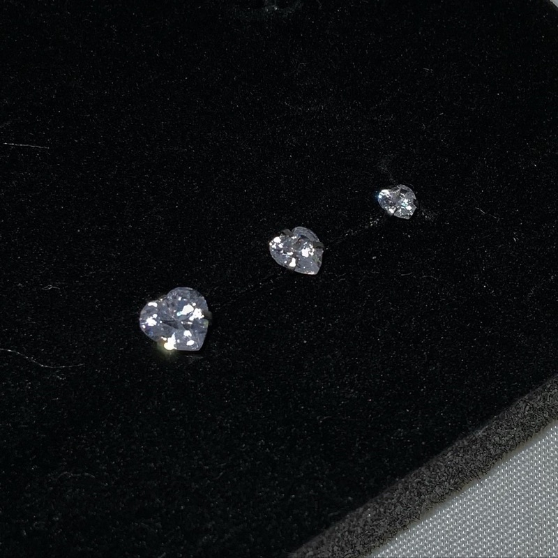 Bông tai thép titan - đính đá zircon - bông tai đuôi tròn bi