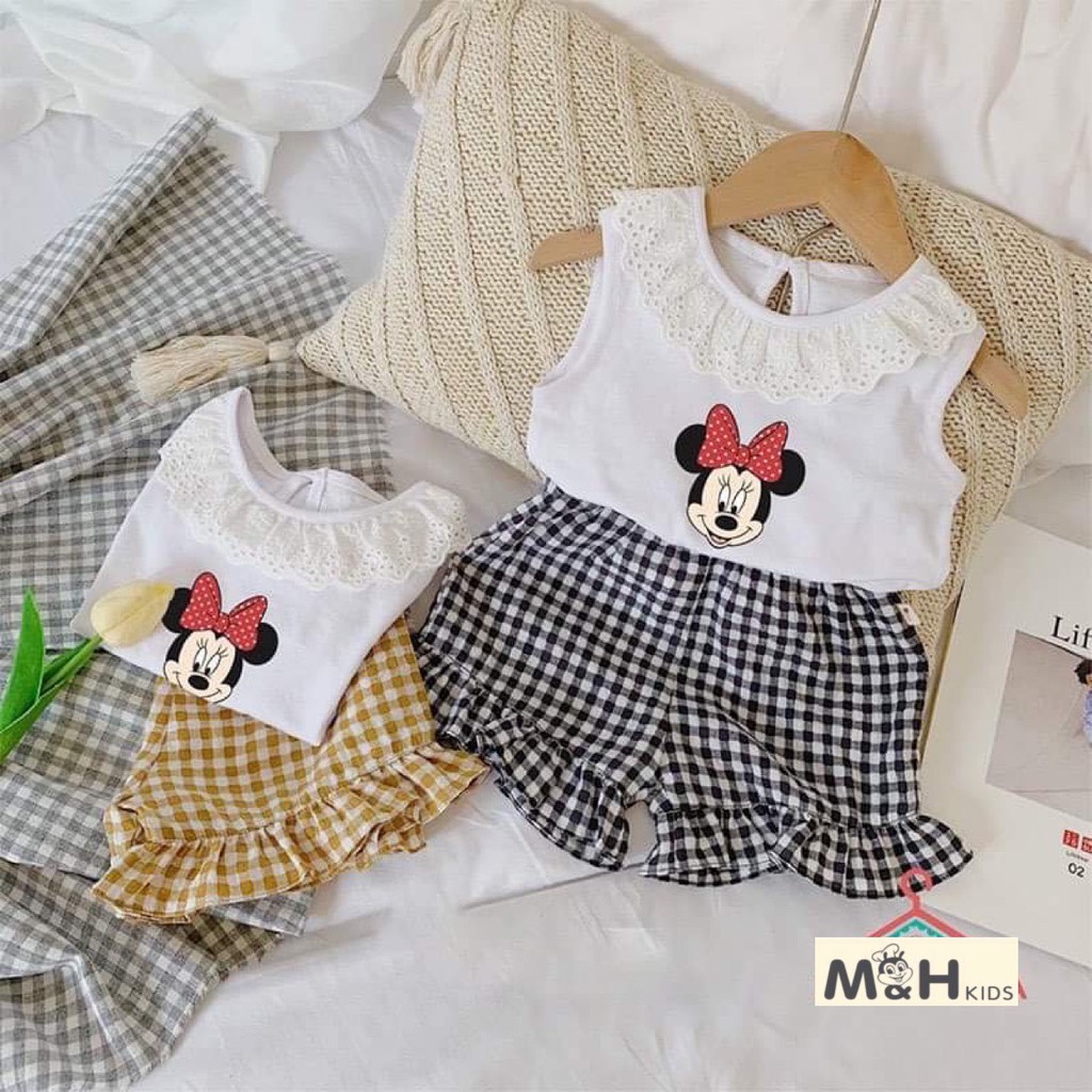 Bộ mickey cổ ren quần sọc bé gái