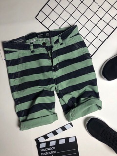 Quần Short Kaki Sọc Nam