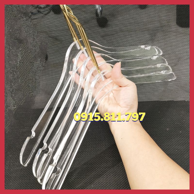 Moc treo quan ao - móc mika trong suốt treo quần áo sang chảnh,kích thước 38cm,dày 1cm,thích hợp cho mọi không gian shop