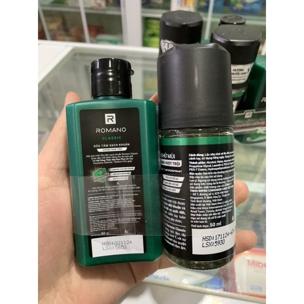 ROMANO VIP Lăn khử mùi chai 50ml tặng sữa tắm