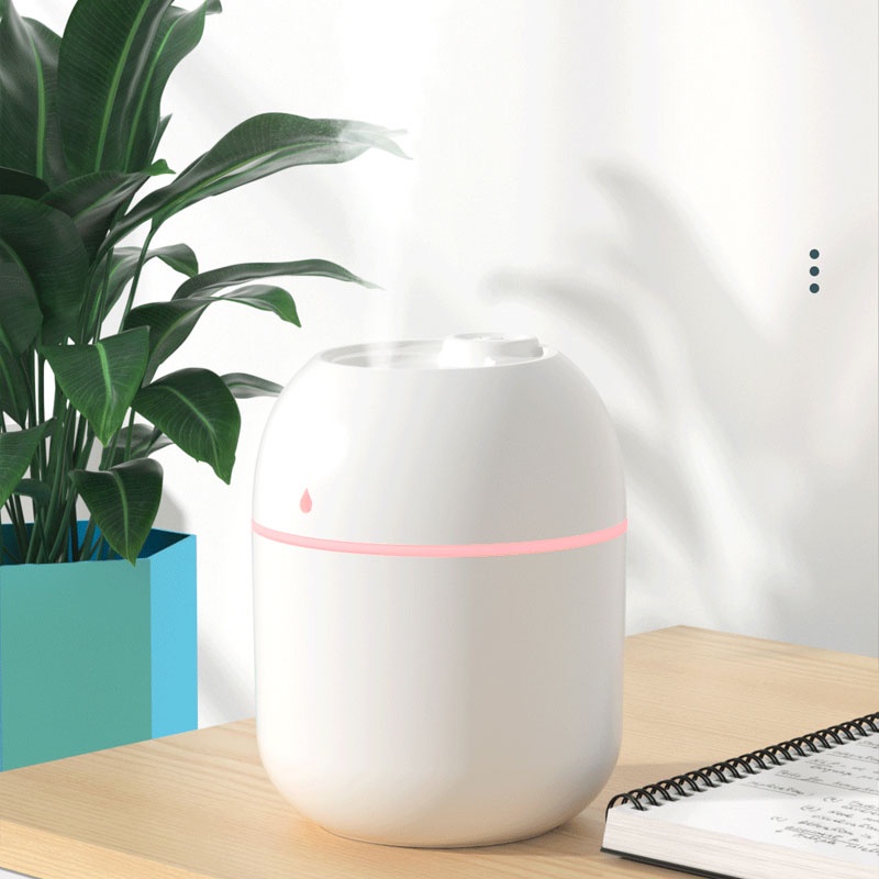 Máy khuếch tán tinh dầu Cocute mini cho xe hơi 220ml