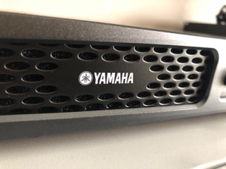 Cục đẩy công suất Yamaha EA200