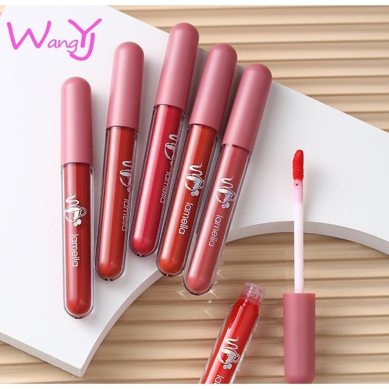 Son kem Lameila giúp dưỡng ẩm làm mịn môi