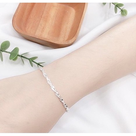 Lắc tay nữ bạc cao cấp , kiểu dáng xoắn thời trang | BigBuy360 - bigbuy360.vn