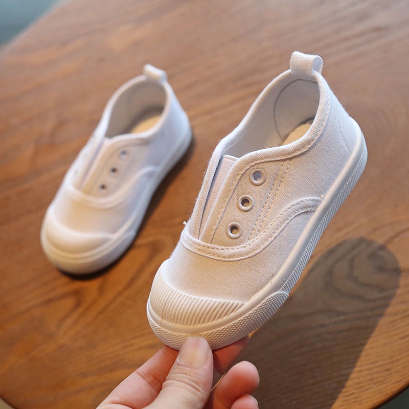 Giày Thể Thao Vải Canvas Đế Mềm Thời Trang Thu Đông Cho Bé