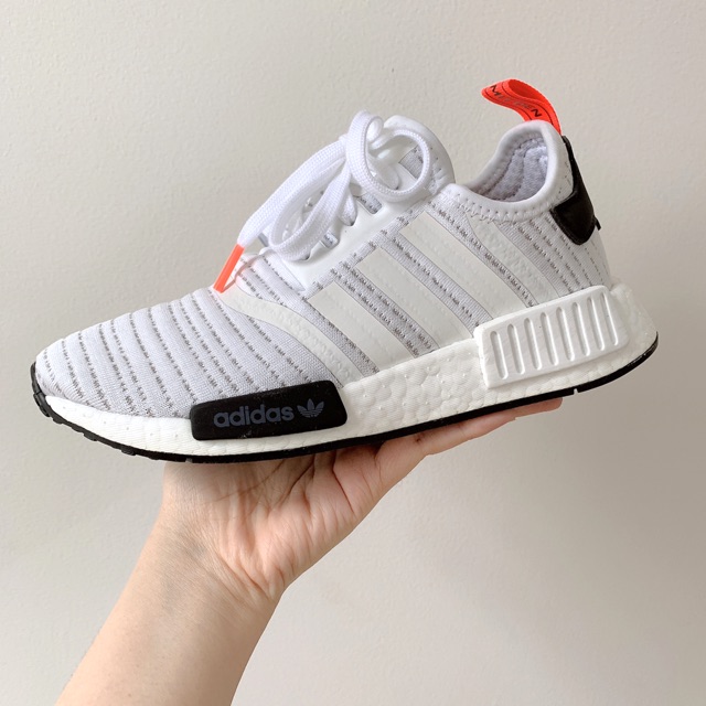 Nmd R1 J sale hết hồn!!!! Size 36.5