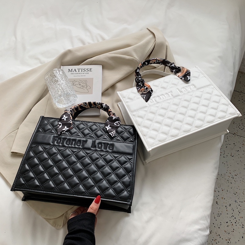 Túi Xách Cỡ Lớn Đính Đá Thời Trang Xuân Hè Cho Nữ