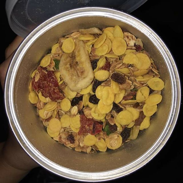 Set ngũ cốc mix hoa quả