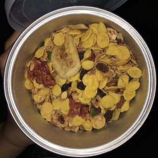 Set ngũ cốc mix hoa quả