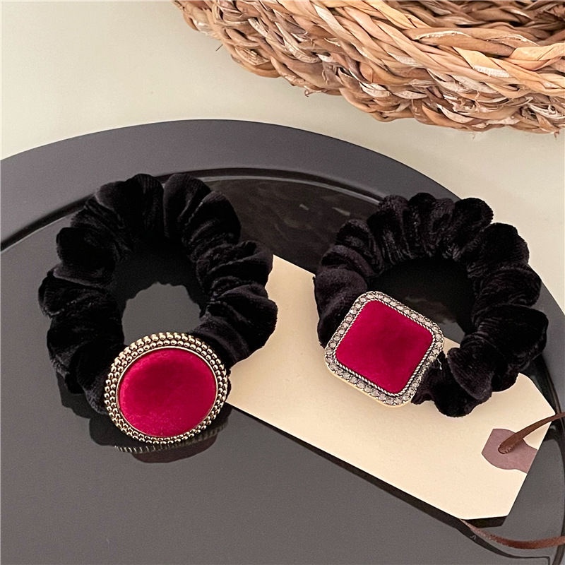 Dây buộc tóc cao su mặt vuông màu đỏ rượu vang phong cách Hàn Quốc cổ điển