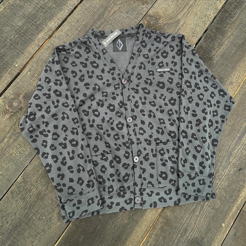Áo Khoác “TVD LEOPARD CARDIGAN”