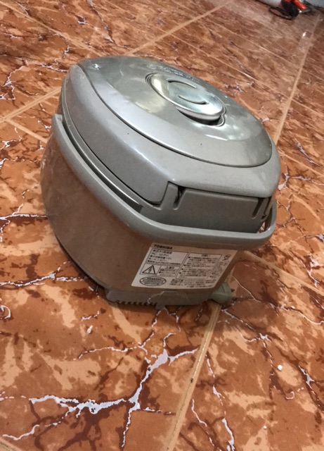 NỒI CƠM CAO TẦN TOSHIBA RC-10PH
